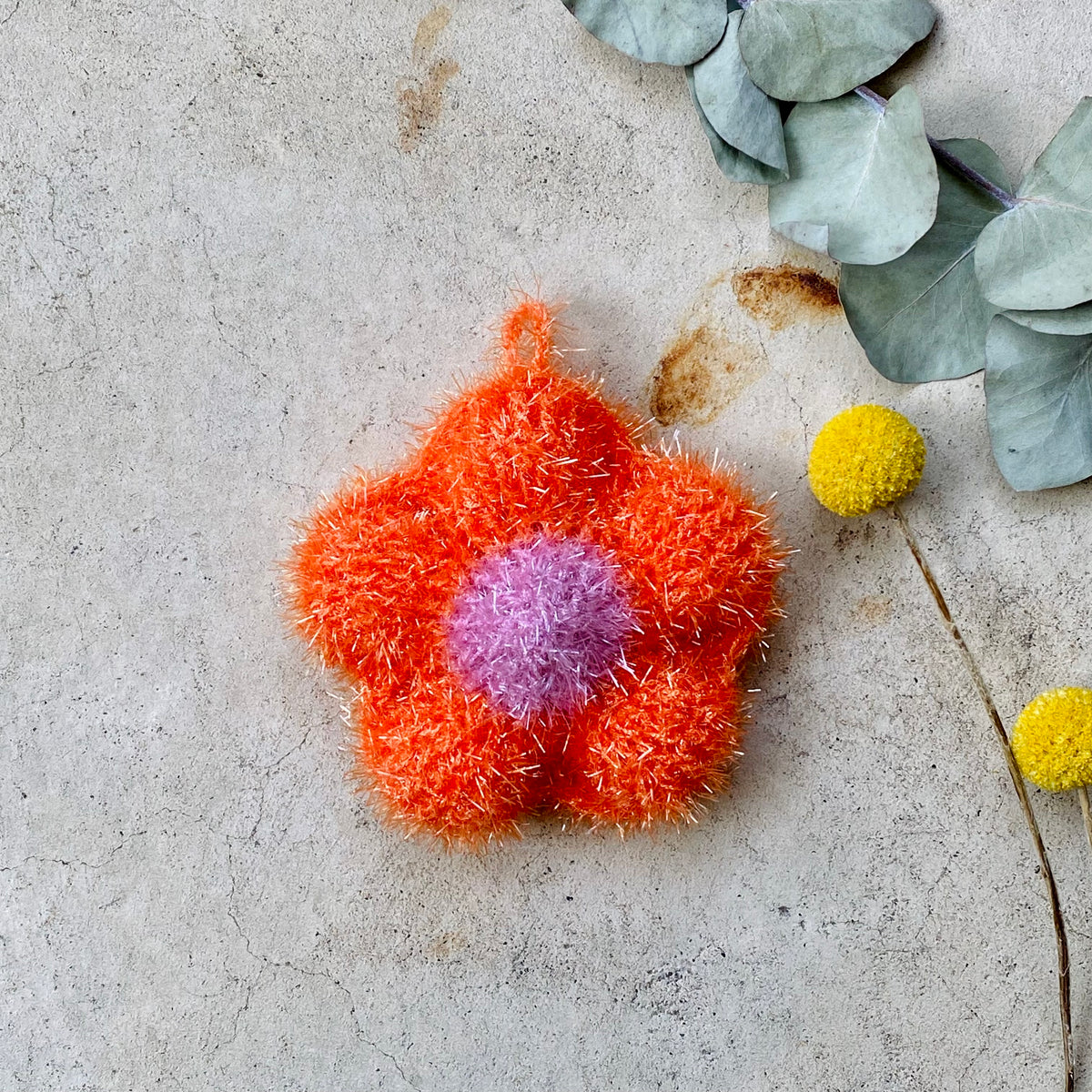 Blumenschwamm mit mauvefarbenem Herz – Atelier Myokko
