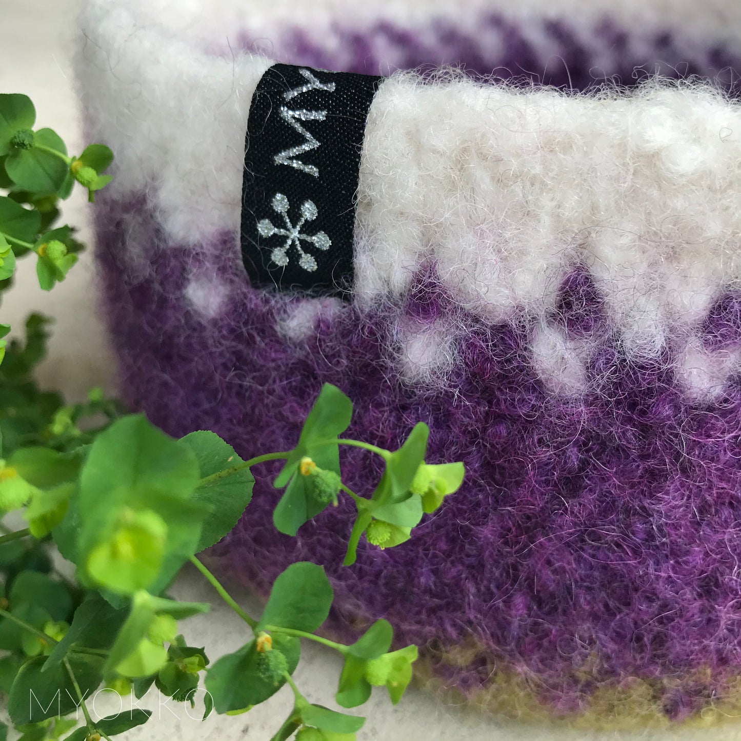Panier en laine feutrée - divers coloris à choix
